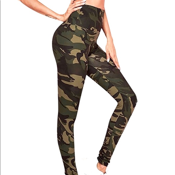 Ultra High Waist Camo Leggings - Picture 1 of 3